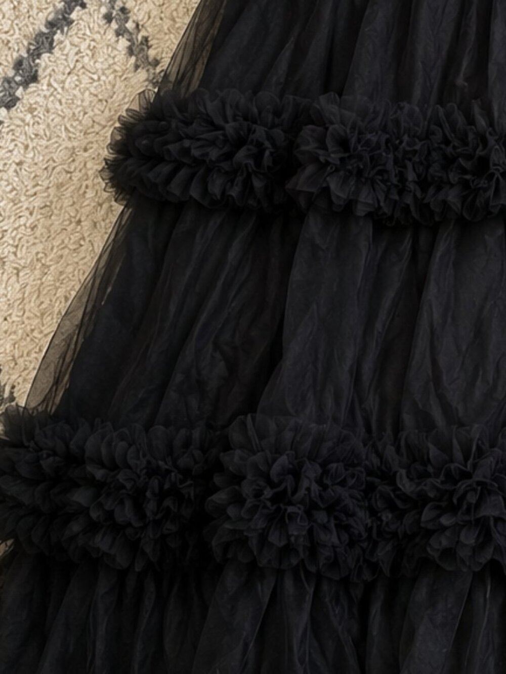 Colors Dress Black Strapless Beaded Princess homecoming Ball Gown Size 4 NWT - Picture 6 of 7